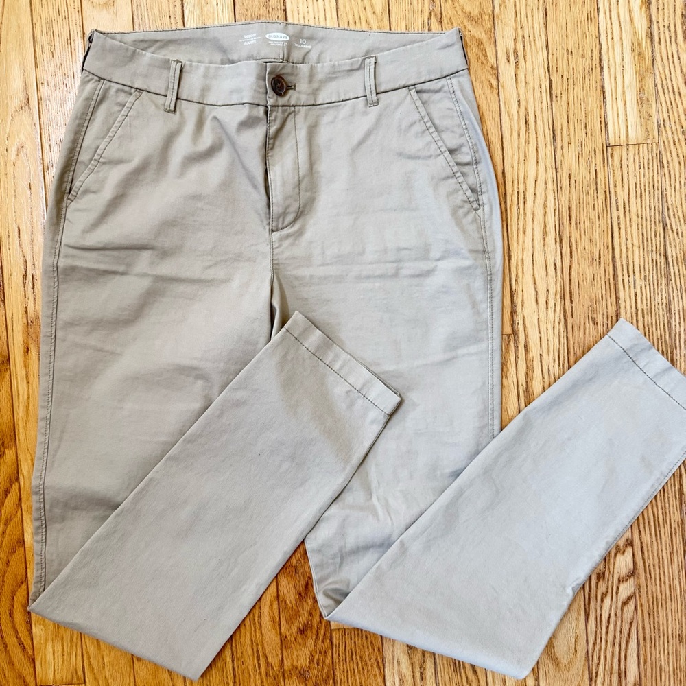 Old Navy Skinny Pants Mid Rise Tan Khaki Front Pockets Size 10 Tall Chinos